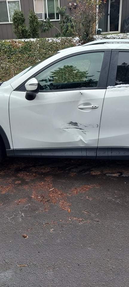 Mackins Salmon Creek Auto Body | 10803 NE Hwy 99, Vancouver, WA 98686, USA | Phone: (360) 573-0313