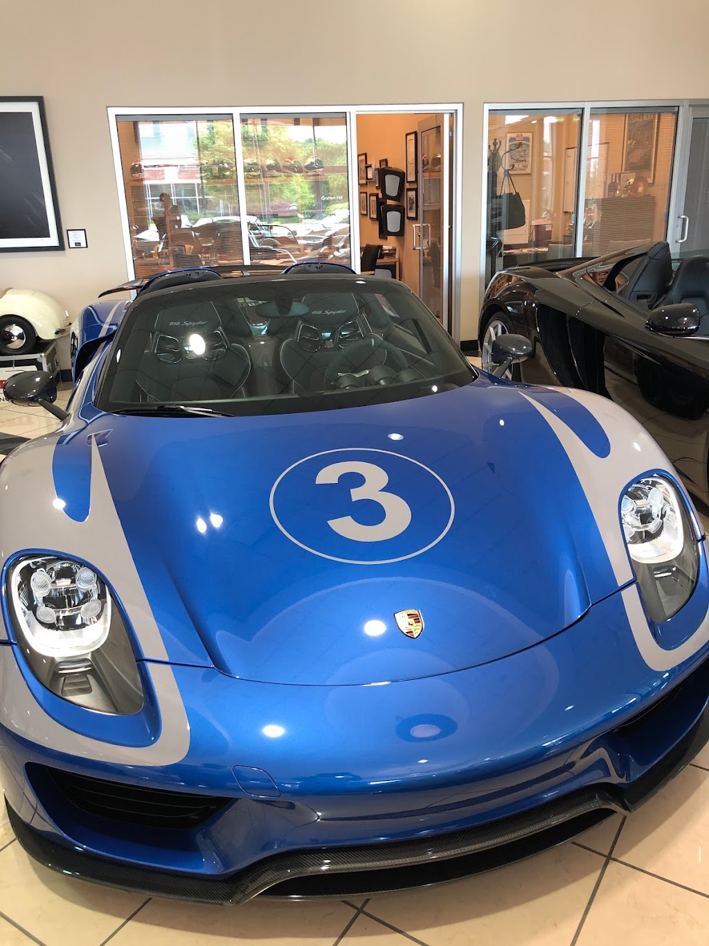 Holman Motorcars St. Louis | 1 Arnage Blvd, Chesterfield, MO 63005, USA | Phone: (636) 489-3788