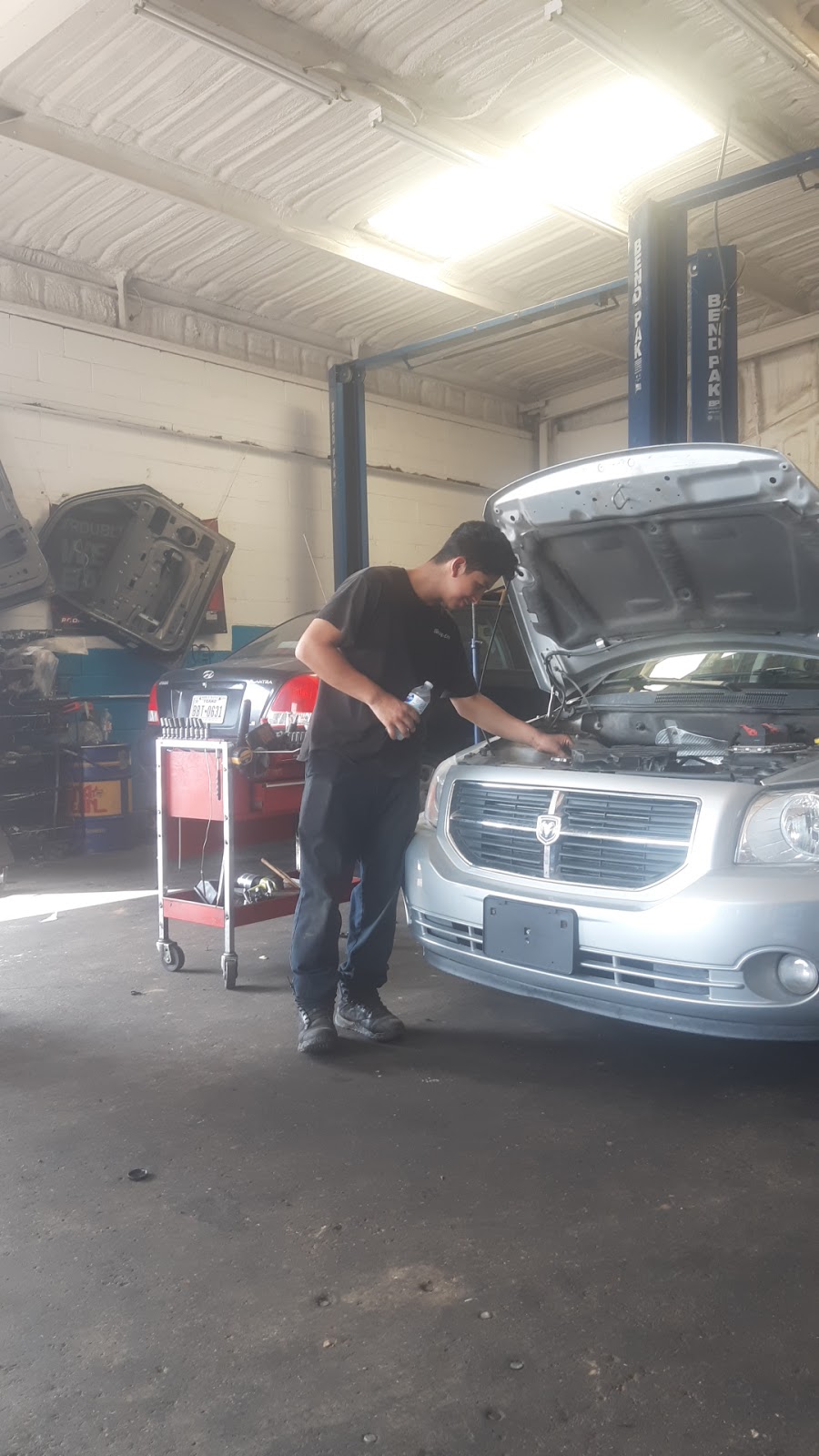 D&V Auto Repair | 216 Kennedale Pkwy, Kennedale, TX 76060, USA | Phone: (817) 856-8776