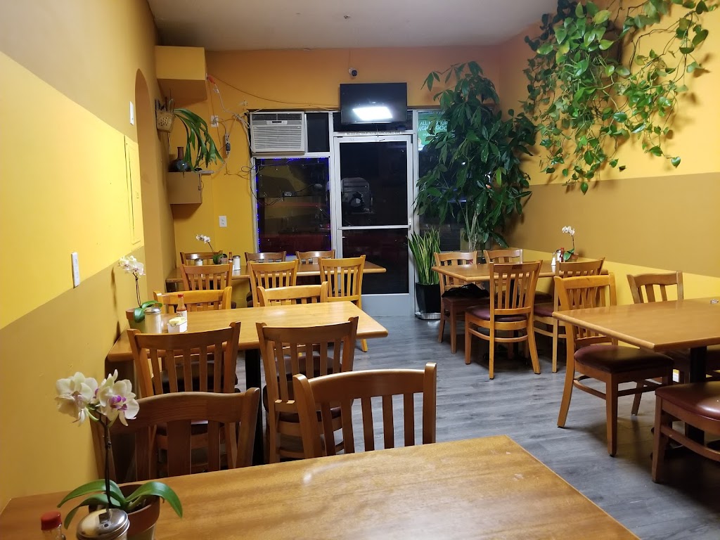 La Nueva Paz | 6807 Hazeltine Ave, Van Nuys, CA 91405, USA | Phone: (818) 785-6774