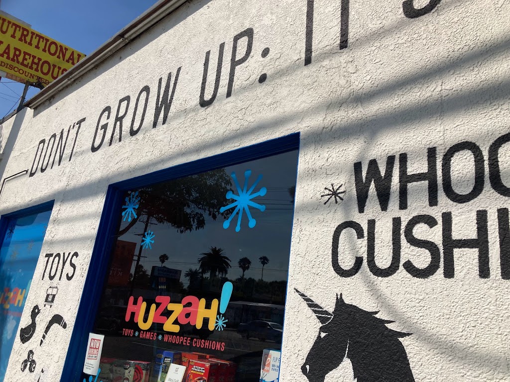 Huzzah! Toys | 2122 Lincoln Blvd, Venice, CA 90291, USA | Phone: (310) 452-2900