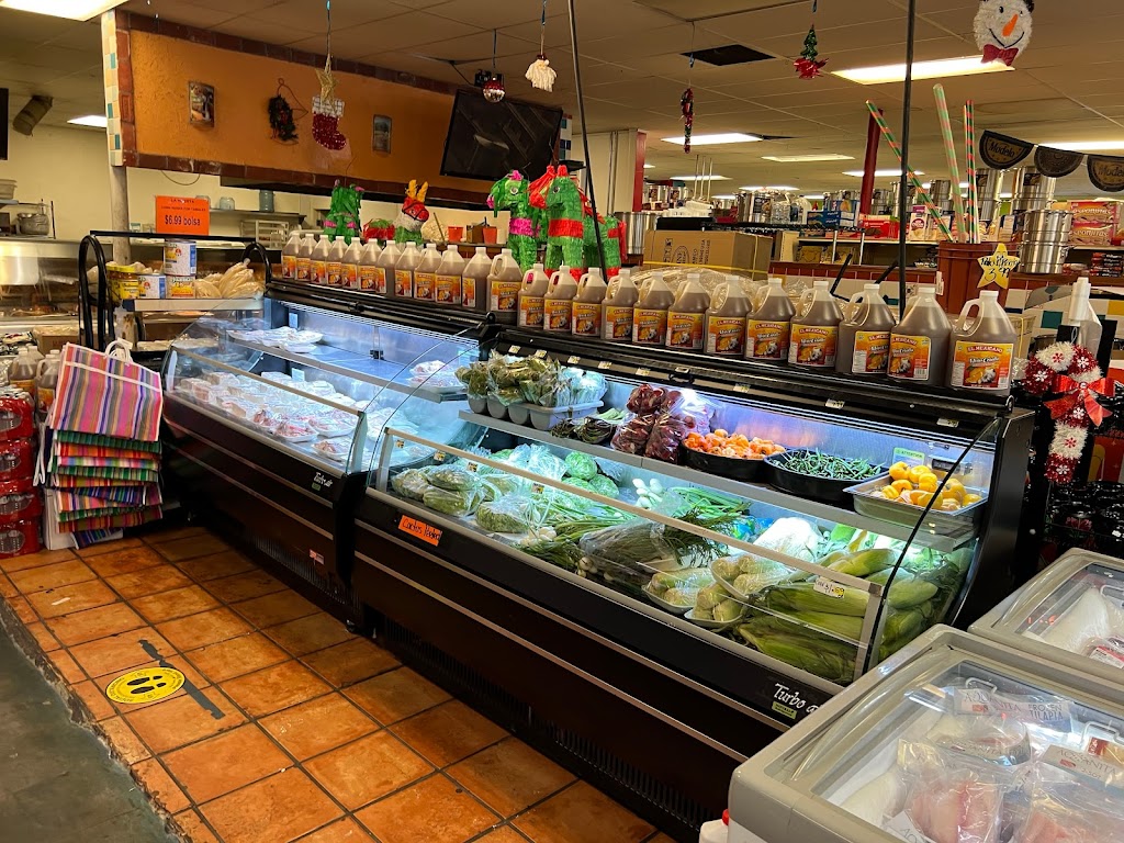 La Huerta 2 International Market | 5605 Pacific Ave, Tacoma, WA 98408, USA | Phone: (253) 474-1645