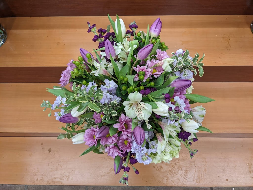 Central Market Florist | 911 Central Ave, Albany, NY 12206, USA | Phone: (518) 482-0426