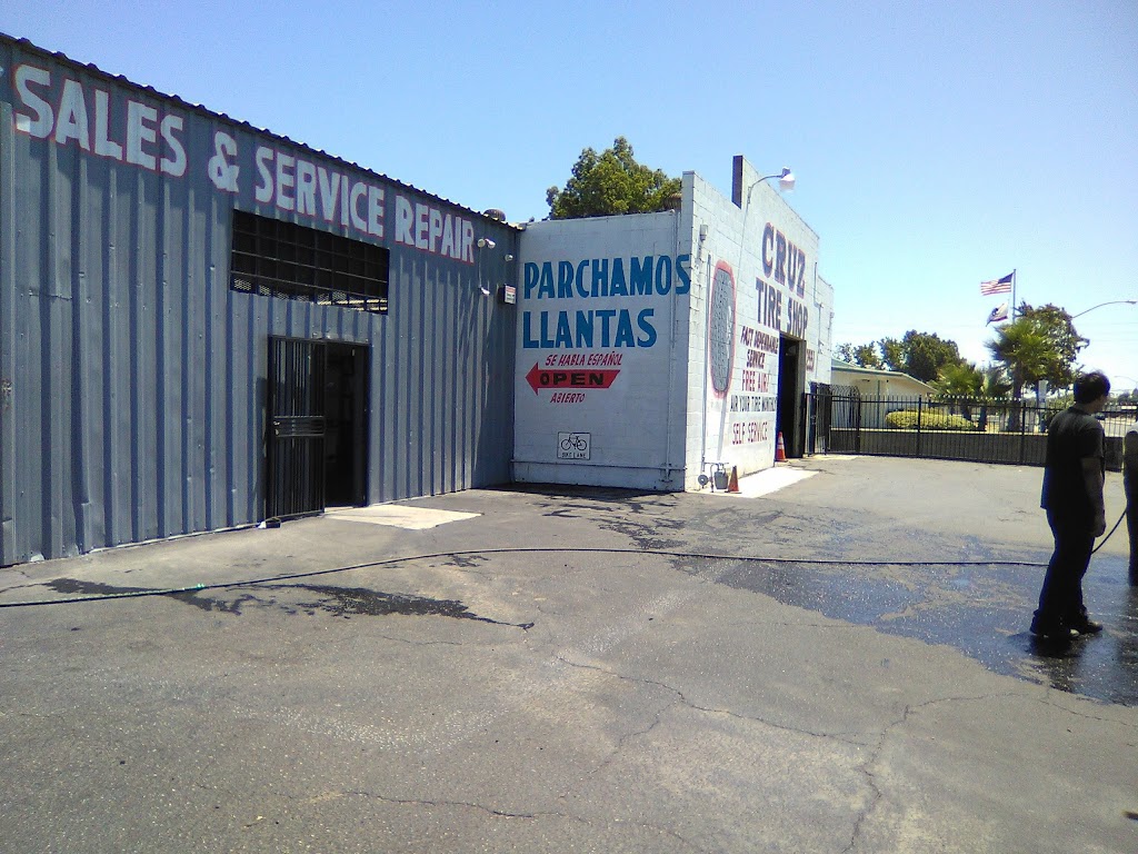 Cruz Tire Shop | 2551 S Elm Ave, Fresno, CA 93706, USA | Phone: (559) 494-0534