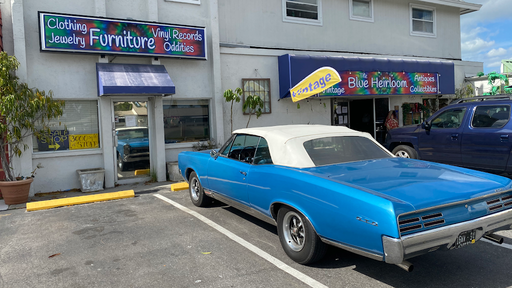 The Blue Heirloom Vintage | 5650 Swift Rd, Sarasota, FL 34231, USA | Phone: (941) 726-7829