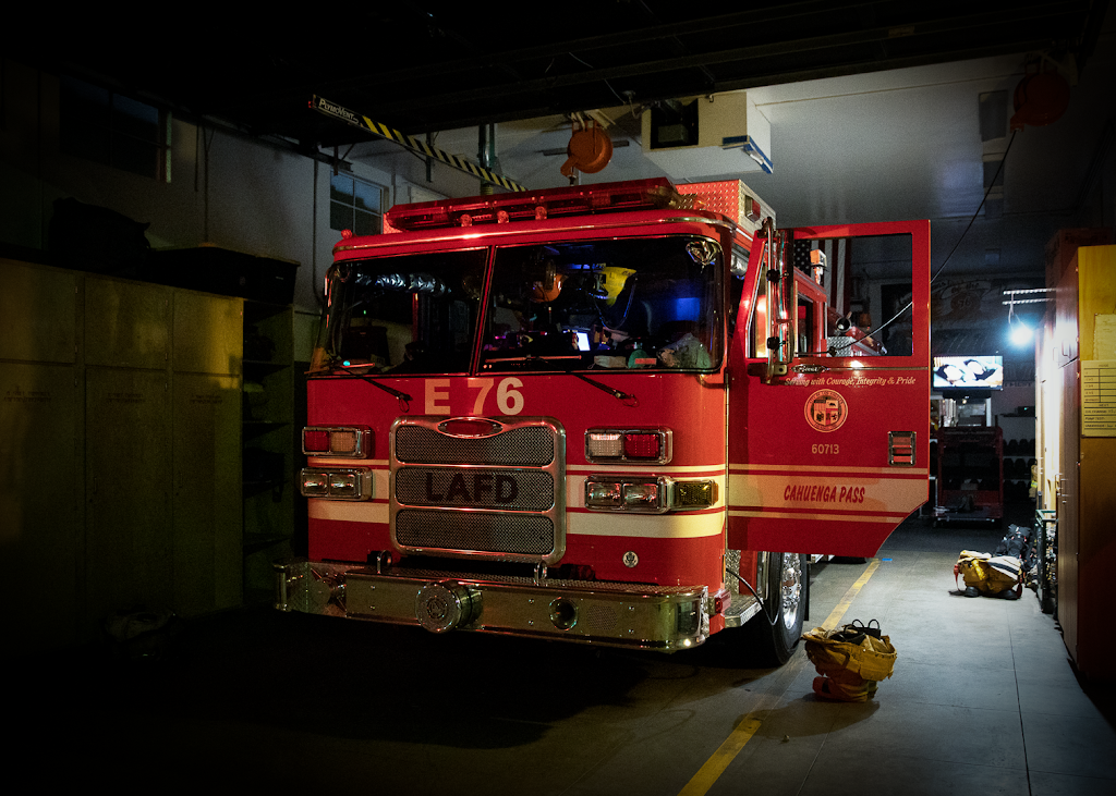 Los Angeles Fire Dept. Station 76 | 3111 Cahuenga Blvd, Los Angeles, CA 90068, USA | Phone: (213) 485-6276