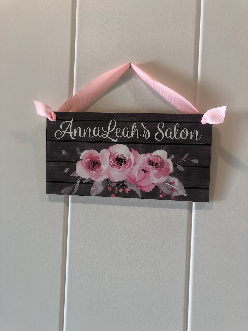 AnnaLeahs Hair Designs | 3538 Central Ave, Middletown, OH 45044, USA | Phone: (937) 371-2141