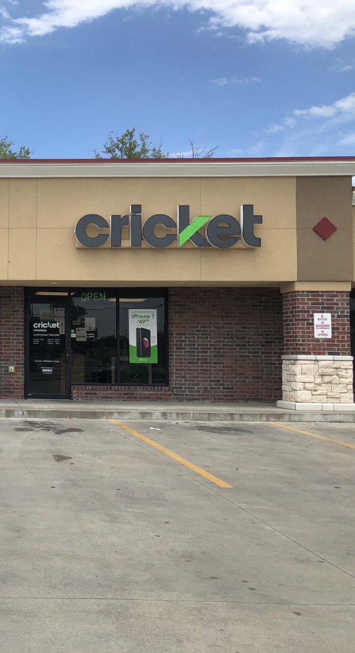 Cricket Wireless Authorized Retailer | 224 N Mission St Unit D, Sapulpa, OK 74066, USA | Phone: (918) 224-0700