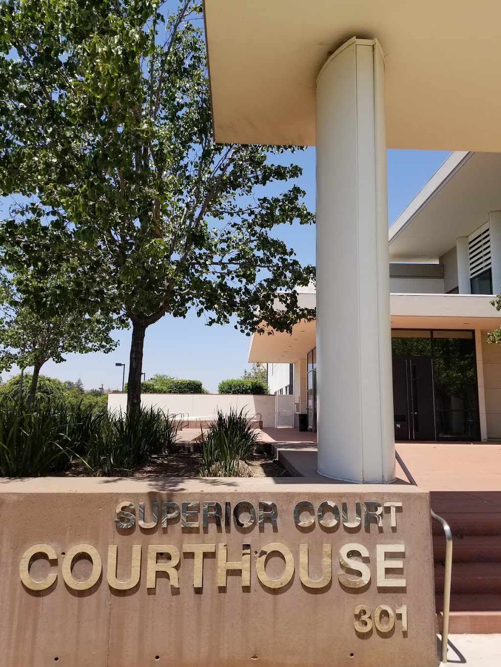 South County Morgan Hill Courthouse | 301 Diana Ave, Morgan Hill, CA 95037, USA | Phone: (408) 695-5000