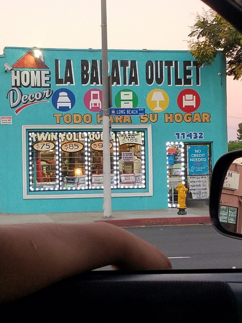 La Barata Home Decor Outlet | 11432 Long Beach Blvd, Lynwood, CA 90262, USA | Phone: (323) 476-8240