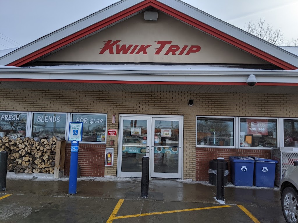 KWIK TRIP #655 | 1411 E Sumner St, Hartford, WI 53027, USA | Phone: (262) 673-7130