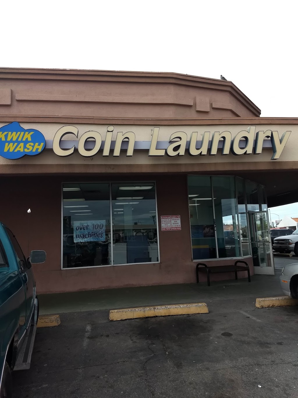 Kats Village Coin Laundry | 1153 E Main St, Mesa, AZ 85203 | Phone: (480) 834-4739