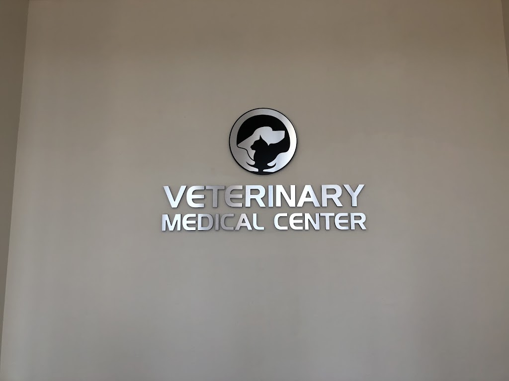 Veterinary Medical Center of Folsom | 2766 E Bidwell St # 200, Folsom, CA 95630, USA | Phone: (916) 805-5815