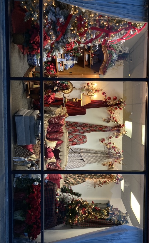 Lilly’s Draperies | 4877 Arrow Hwy, Montclair, CA 91763, USA | Phone: (909) 624-8541