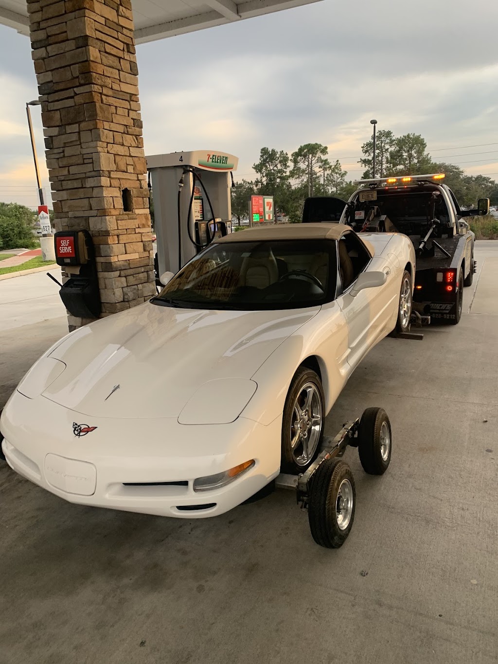 Unity Towing | 918 S Orange Blossom Trail suite b, Apopka, FL 32703, USA | Phone: (407) 914-4457