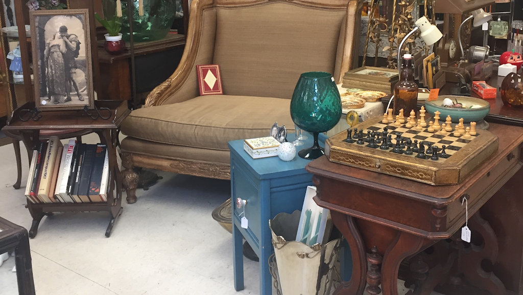 Its About Time Antiques & Collectibles | 120 W Bonita Ave Suite F, San Dimas, CA 91773, USA | Phone: (626) 622-1222