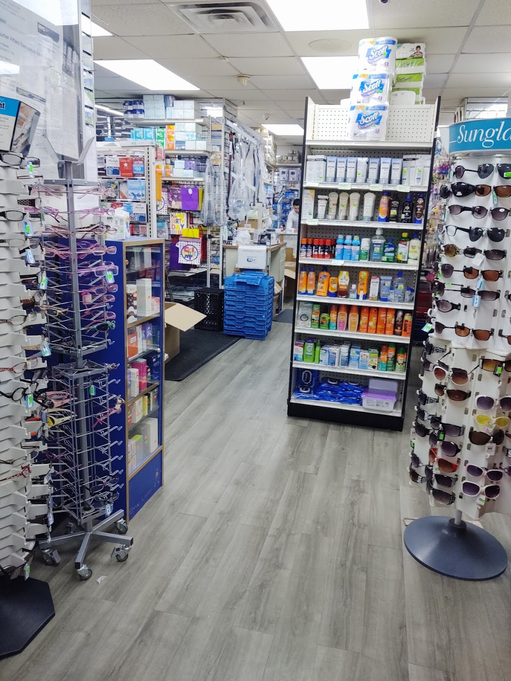 St Jesus Pharmacy | 4180 Broadway, New York, NY 10033, USA | Phone: (212) 923-5733