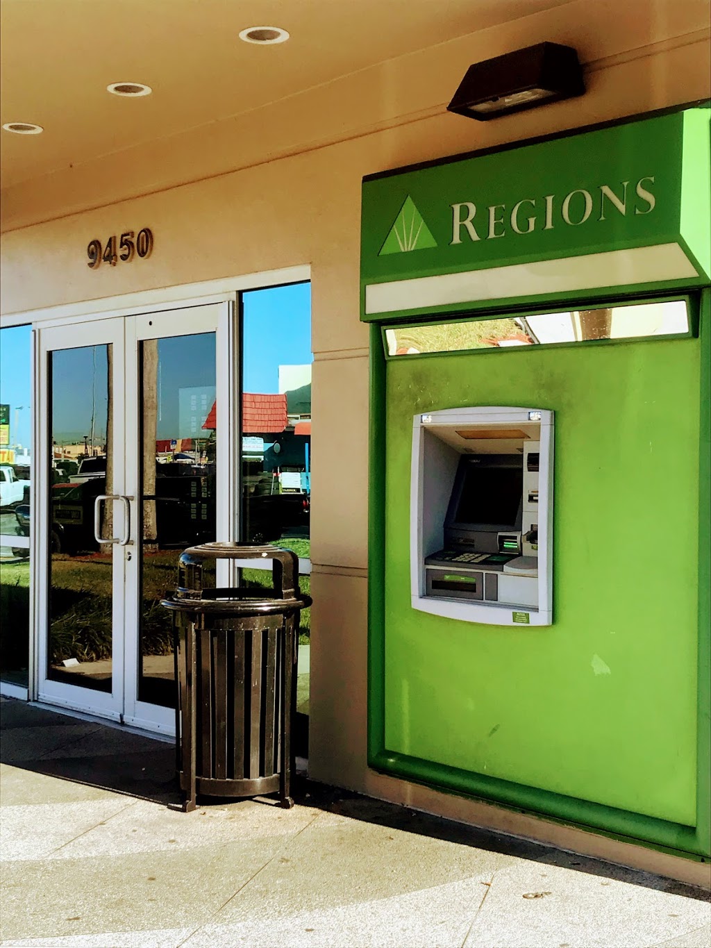 Regions Bank | 9450 SW 40th St, Miami, FL 33165, USA | Phone: (786) 637-6200