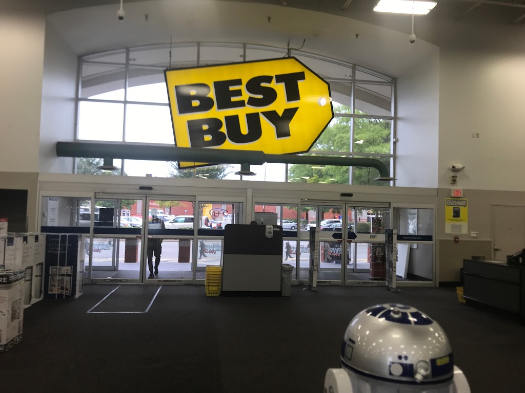 Best Buy | 5454 New Hope Commons Dr, Durham, NC 27707 | Phone: (919) 403-2333