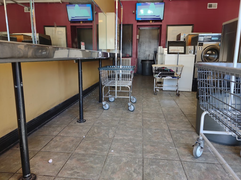 Larrys Laundromat Inc | 190 Audubon Dr, Slidell, LA 70458, USA | Phone: (985) 649-2970