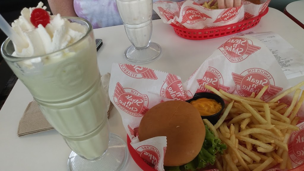 Steak n Shake | 2221 1st Capitol Dr, St Charles, MO 63301, USA | Phone: (636) 724-3234