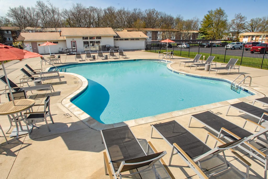 Six Trails Apartments | 801 Valley Cir Dr, Saline, MI 48176, USA | Phone: (734) 857-7769