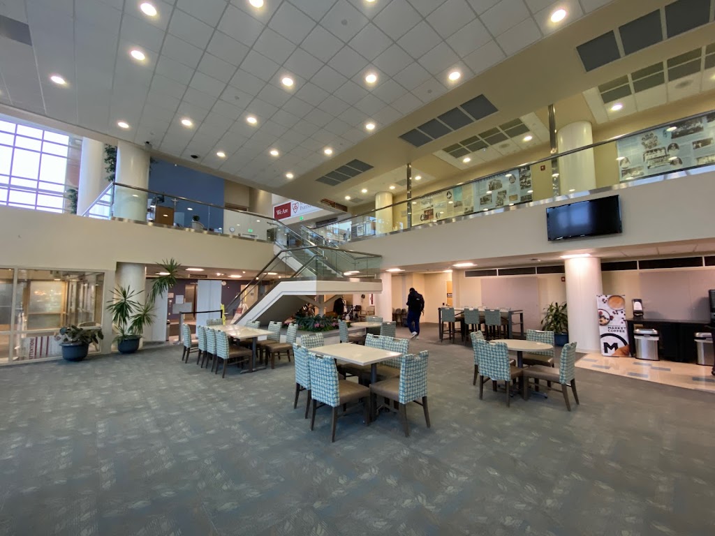 St. Peters Hospital | 315 S Manning Blvd, Albany, NY 12208, USA | Phone: (518) 525-1550