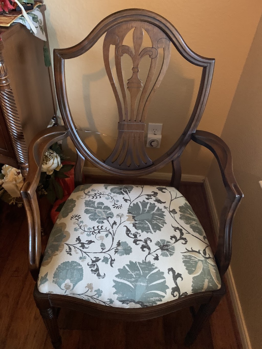 Upholstery In Katy | 320 Mason Creek Dr #130, Katy, TX 77450, USA | Phone: (346) 818-1651