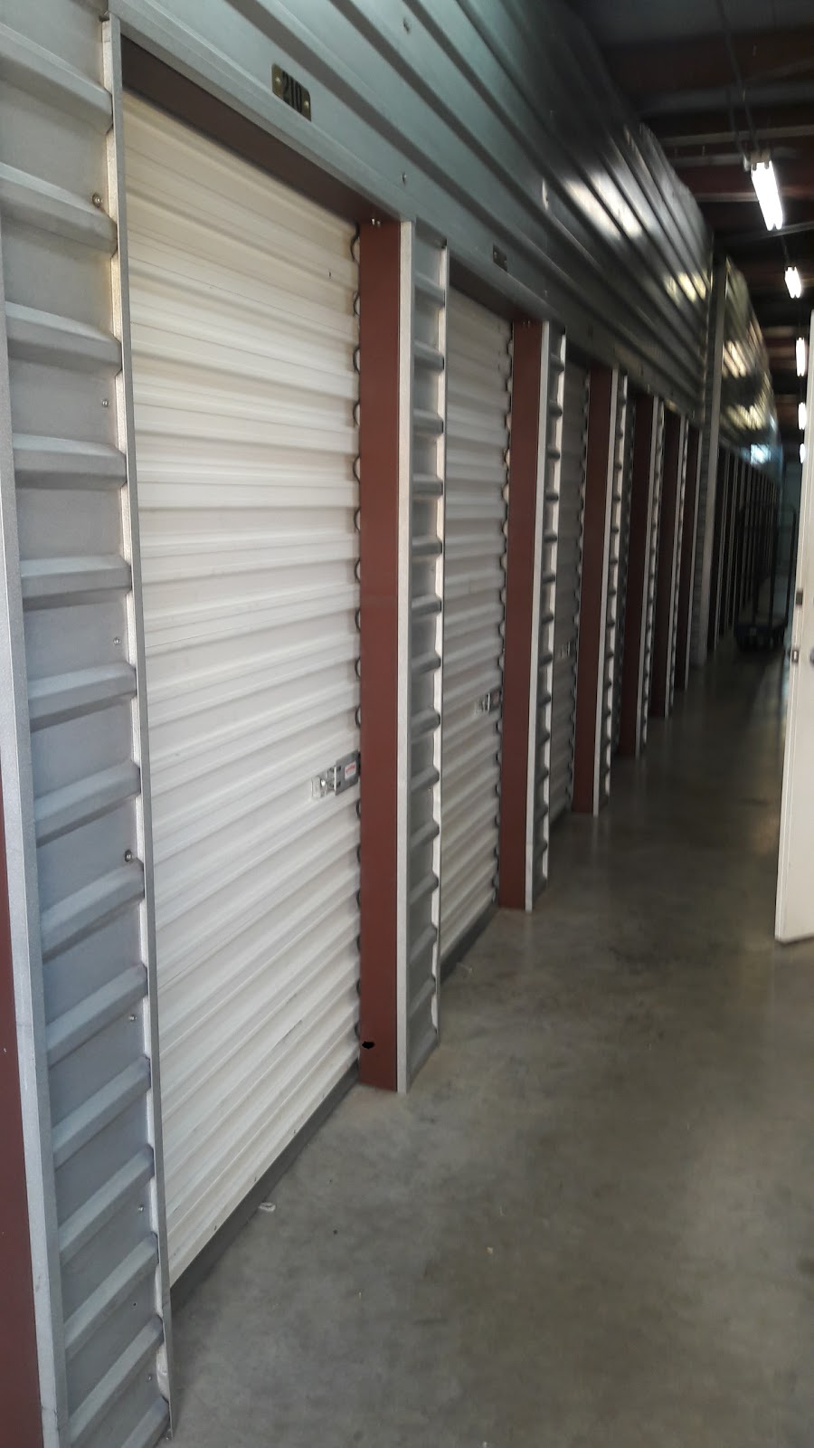 Bell Avenue Self Storage | 304 E Sycamore St, Denton, TX 76201, USA | Phone: (940) 382-5548