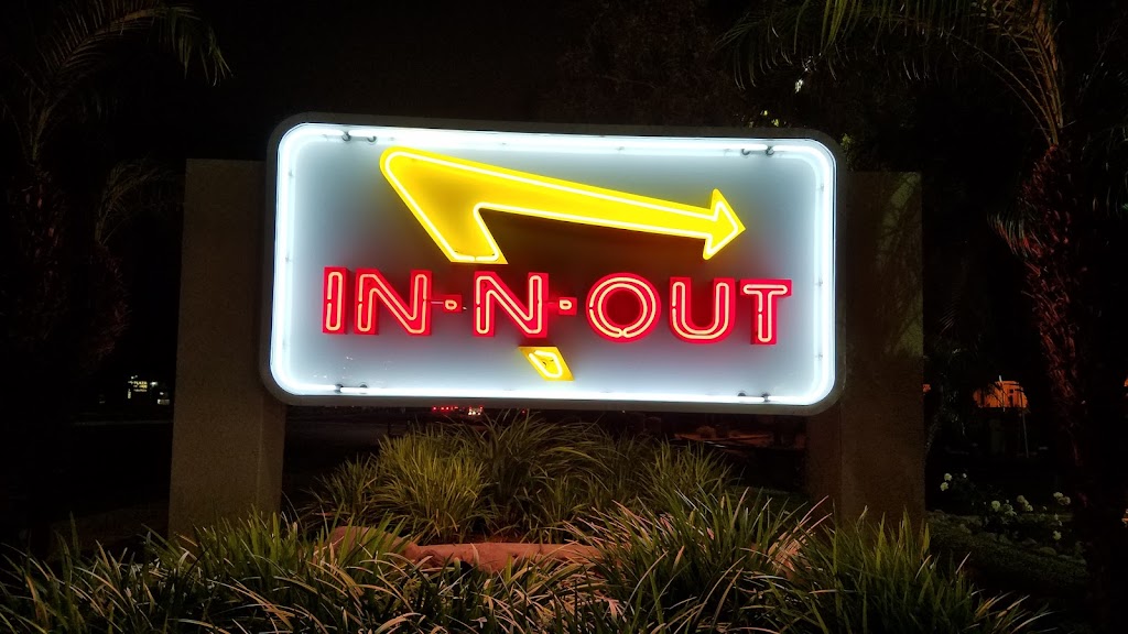 In-N-Out Burger | 8955 Foothill Blvd, Rancho Cucamonga, CA 91730 | Phone: (800) 786-1000