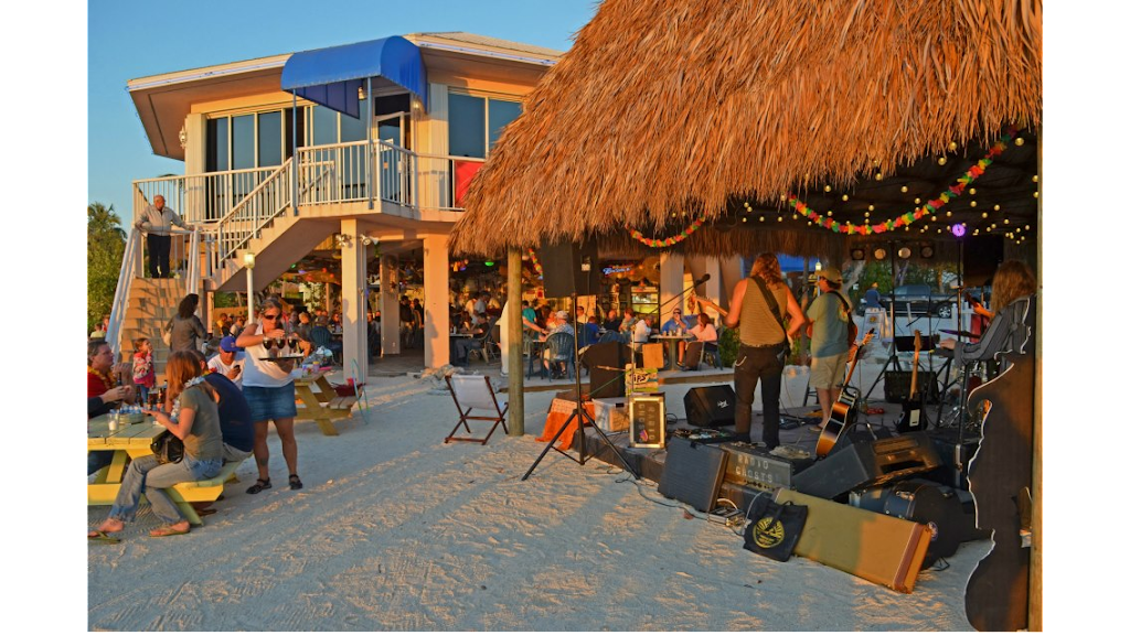 Bayside Grille & Sunset Bar | 99540 Overseas Hwy, Key Largo, FL 33037, USA | Phone: (305) 451-3380