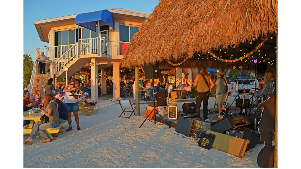 Bayside Grille & Sunset Bar | 99540 Overseas Hwy, Key Largo, FL 33037 | Phone: (305) 451-3380