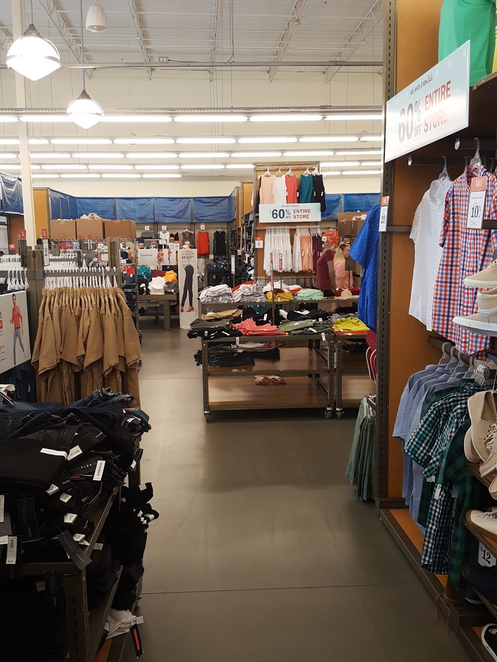 Old Navy | 145 Holt Garrison Pkwy C, Danville, VA 24540, USA | Phone: (434) 792-5002