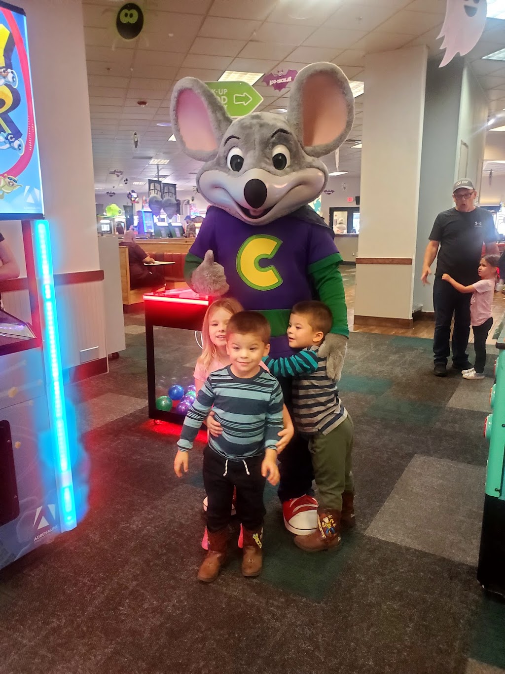 Chuck E. Cheese | 26104 Great Northern Shop Center, North Olmsted, OH 44070, USA | Phone: (440) 734-9929