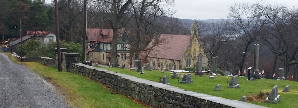 Memorial Church of Our Father | P. O. Box 332, 110 Church St, Foxburg, PA 16036, USA | Phone: (724) 659-4541