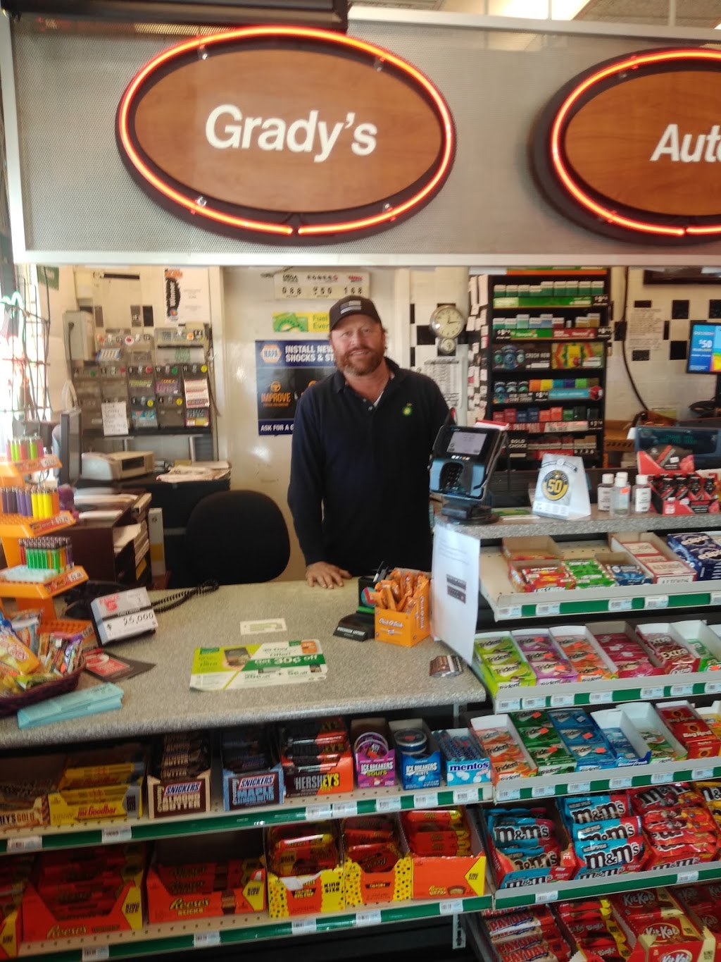 Gradys Automotive Inc | 6272 S Packard Ave, Cudahy, WI 53110, USA | Phone: (414) 762-9932