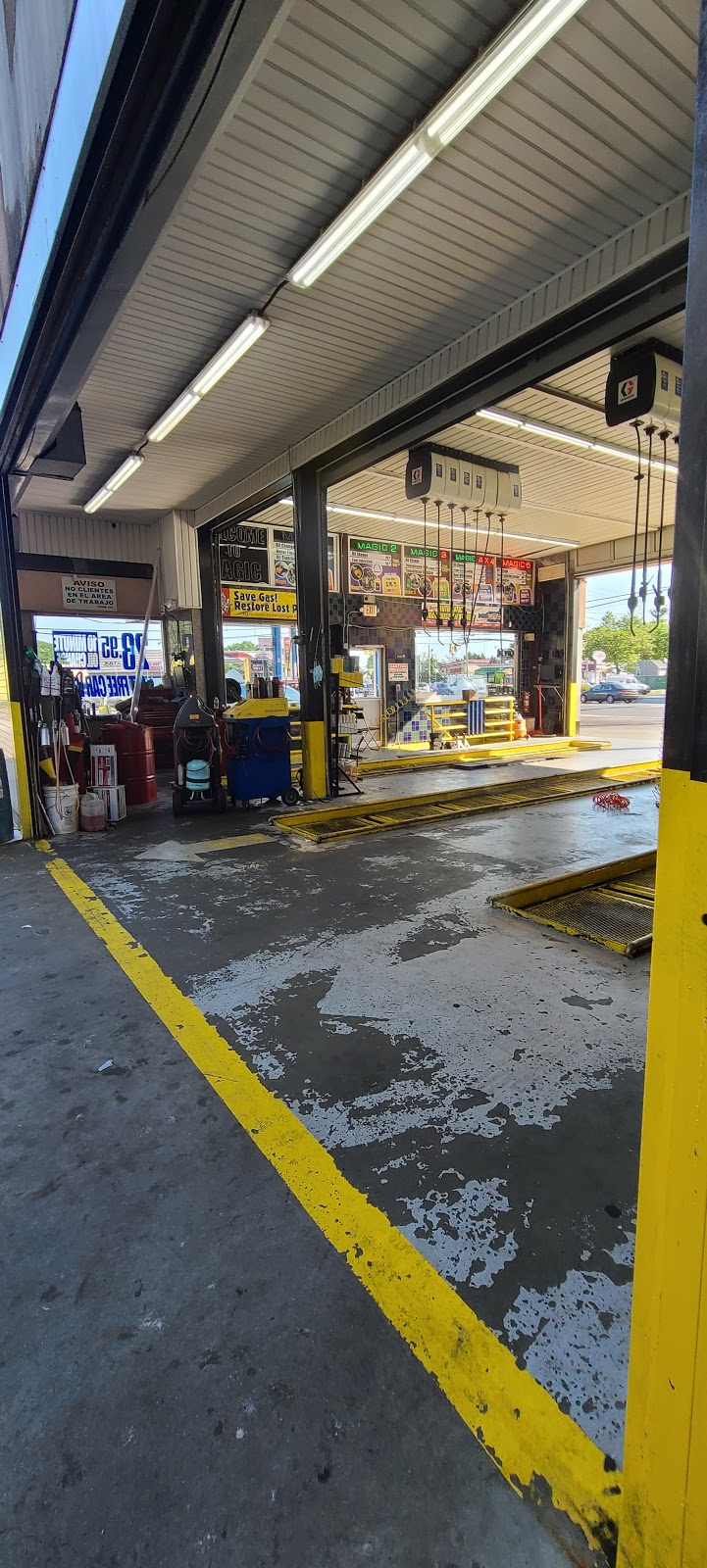 Magic Car Wash & Lube (Mobil Gas Station) | 182 Henry St, Hempstead, NY 11550, USA | Phone: (516) 564-5640