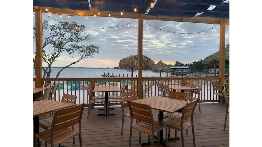 Whiskey Joes Bar & Grill - Manatee River | 5313 19th St E, Ellenton, FL 34222, USA | Phone: (941) 263-3111