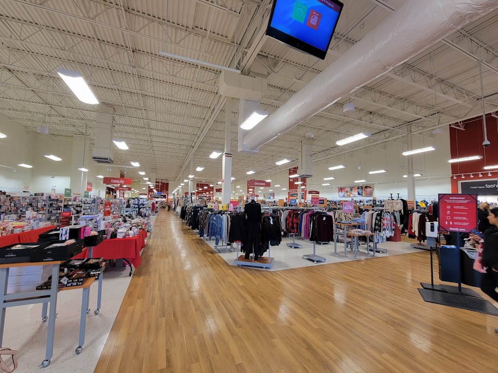 T.J. Maxx | 33930 Southbound Gratiot Ave, Clinton Twp, MI 48035, USA | Phone: (586) 285-0406