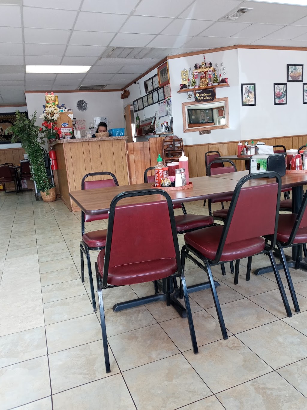 Asian Cuisine | 1001 E Waylon Jennings Blvd, Littlefield, TX 79339, USA | Phone: (806) 385-9090