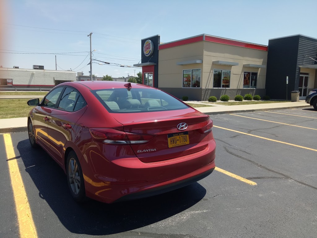 Burger King | 1570 E Wooster St, Bowling Green, OH 43402, USA | Phone: (419) 352-4461