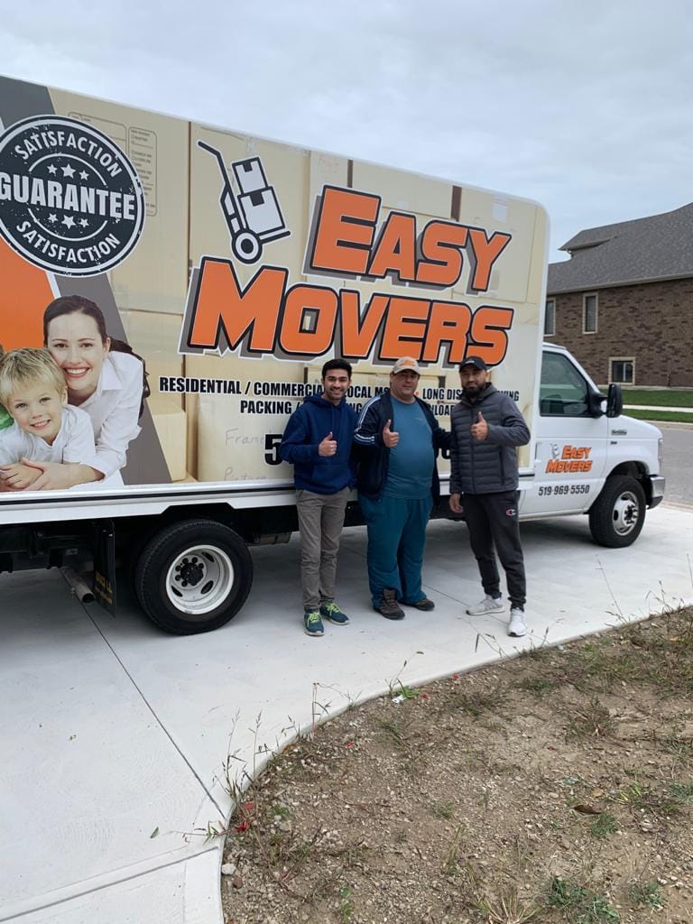 Easy Movers | 515 Riverside Dr W, Windsor, ON N9A 5K3, Canada | Phone: (519) 969-5550