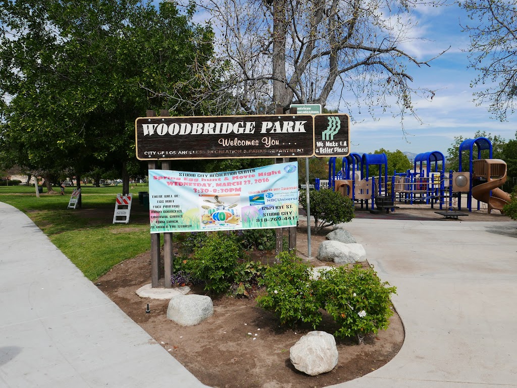 Woodbridge Park | 11240 Moorpark St, Studio City, CA 91602, USA | Phone: (818) 769-4415