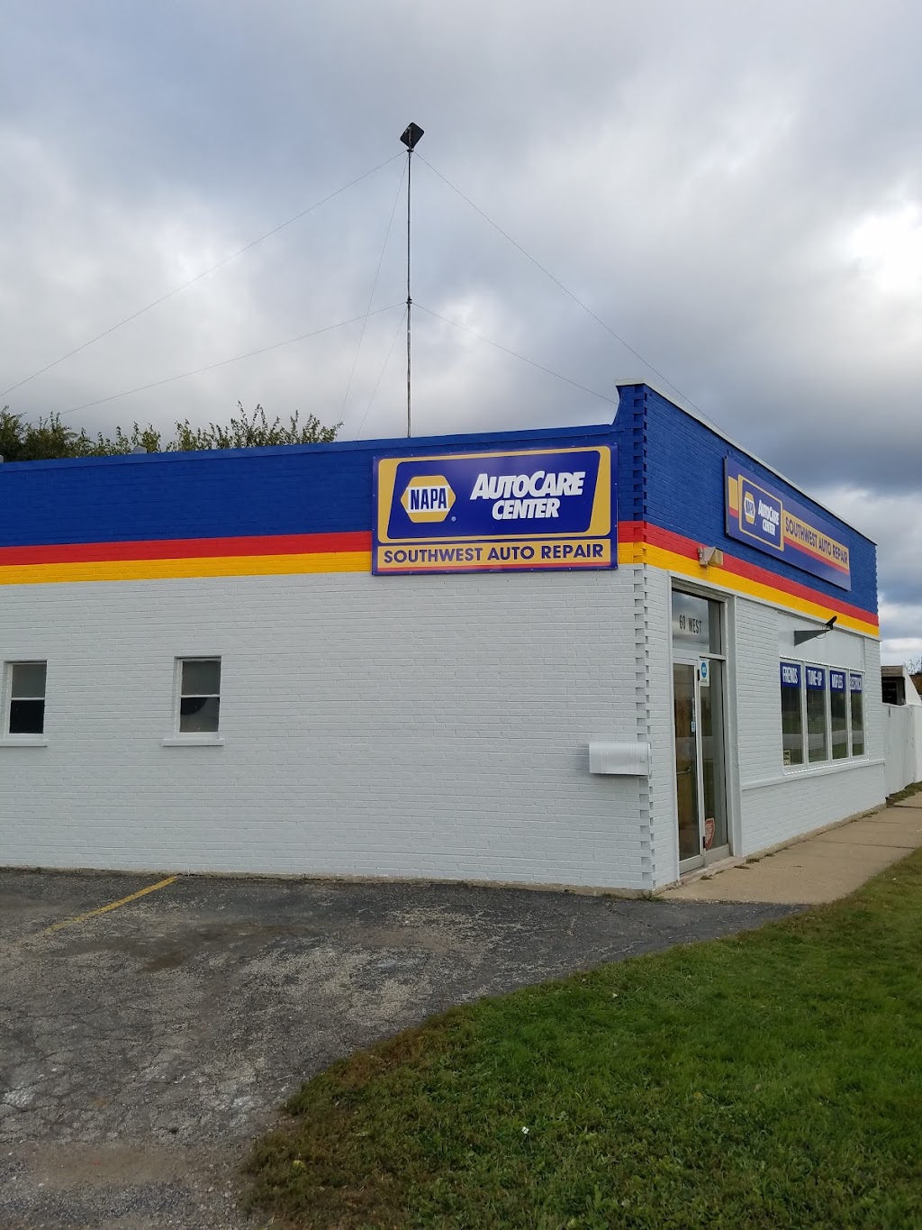 Southwest Auto Repair & Mufflers | 60 Lake St, Northlake, IL 60164, USA | Phone: (708) 492-0051