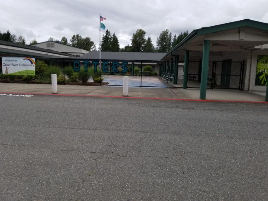 Cedar River Elementary School (CRMS) | 22615 Sweeney Rd SE, Maple Valley, WA 98038, USA | Phone: (425) 413-5400