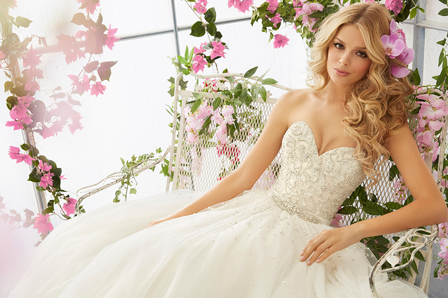 House of Brides Couture | 600 E Roosevelt Rd, Lombard, IL 60148, USA | Phone: (630) 629-4040