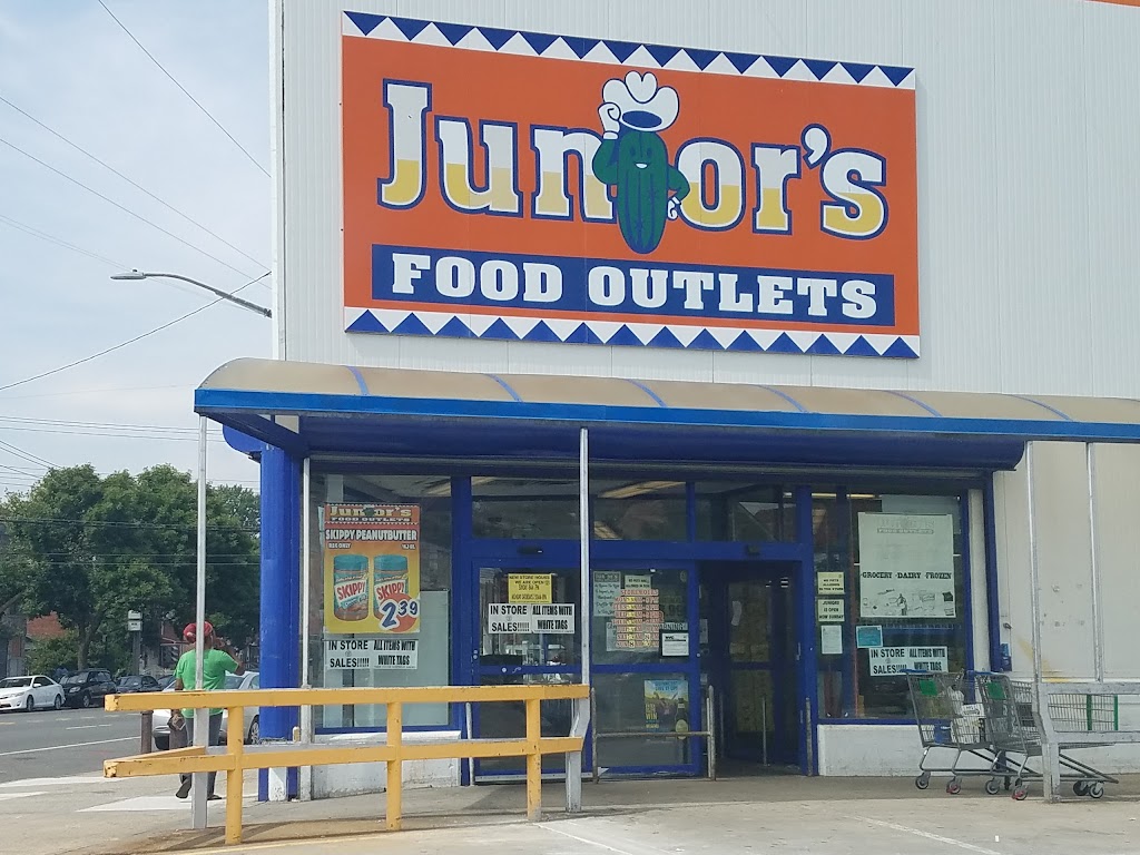 Juniors Food Outlet | 145-35 Rockaway Blvd, South Ozone Park, NY 11436, USA | Phone: (718) 322-5241