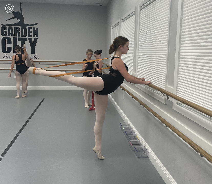 Garden City Dance Studio | 269 Nassau Blvd, Garden City South, NY 11530, USA | Phone: (516) 292-9453