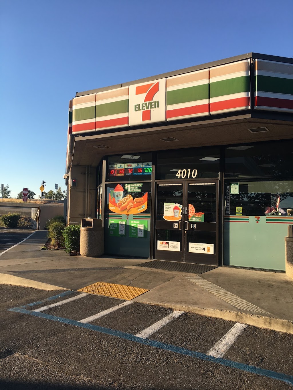 7-Eleven | 4010 Lake Rd, West Sacramento, CA 95691, USA | Phone: (916) 372-8903