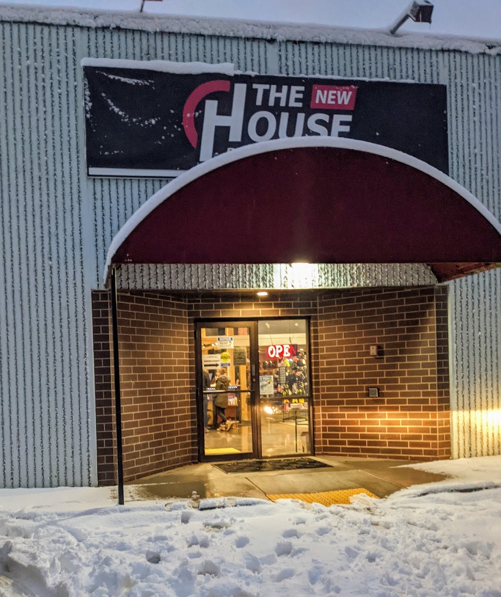 The House Outdoor Store | 300 S Owasso Blvd E, St Paul, MN 55117, USA | Phone: (800) 409-7669